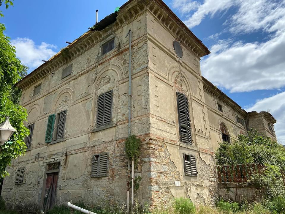 Villa Fossombroni dimora dello scrittore Ferdinando Carlesi